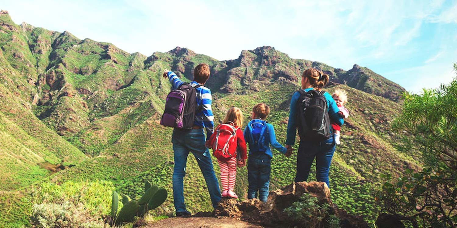 Easy family hiking route in Cantabria, green inland scenery